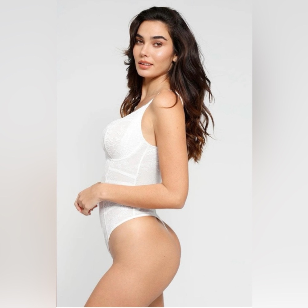 Popilush Shapewear Lace Deep V-Neck Low Back Hourglass Thong Bodysuit - Picture 3 of 7